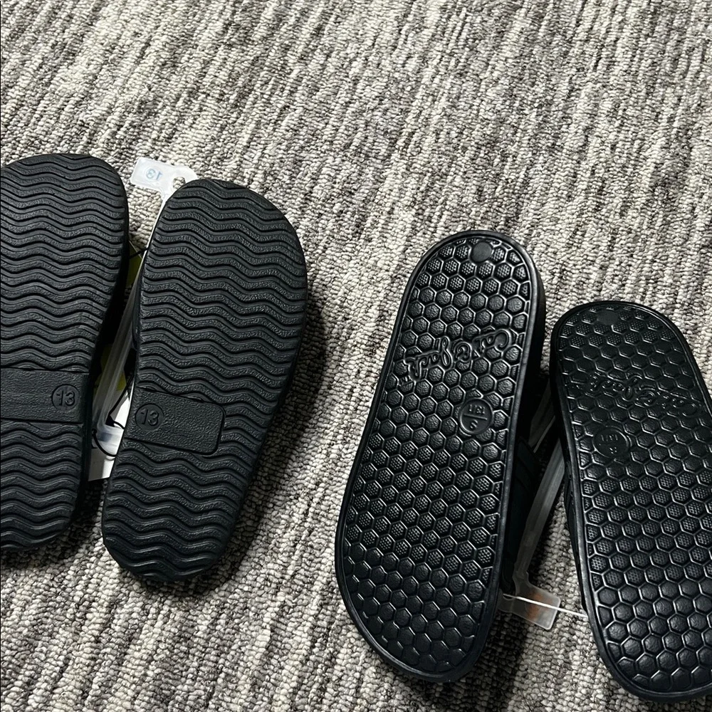 All in Motion Black Kids Slide Sandals Set Size 13